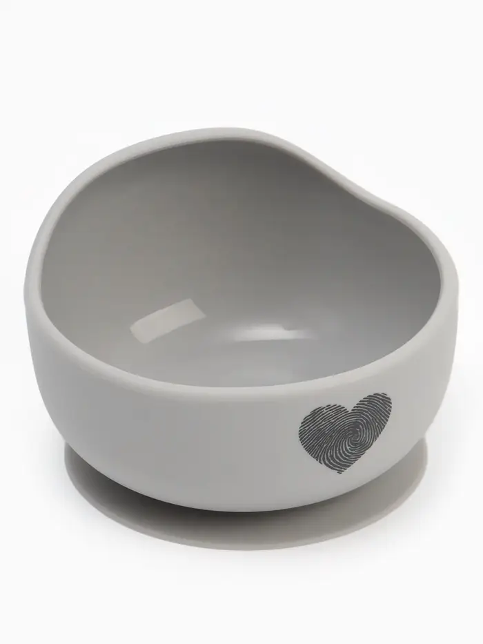 Тарелка детская на присоске и ложка, серый, Mum&Baby Тарелка детская на присоске и ложка, серый, Mum&Baby