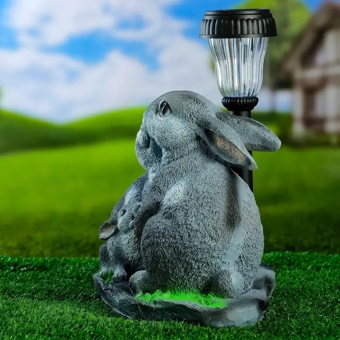 Садовая фигура - фонарь из полистоуна &laquo;Зайцы у фонаря&raquo;, 28&times;18&times;34 см