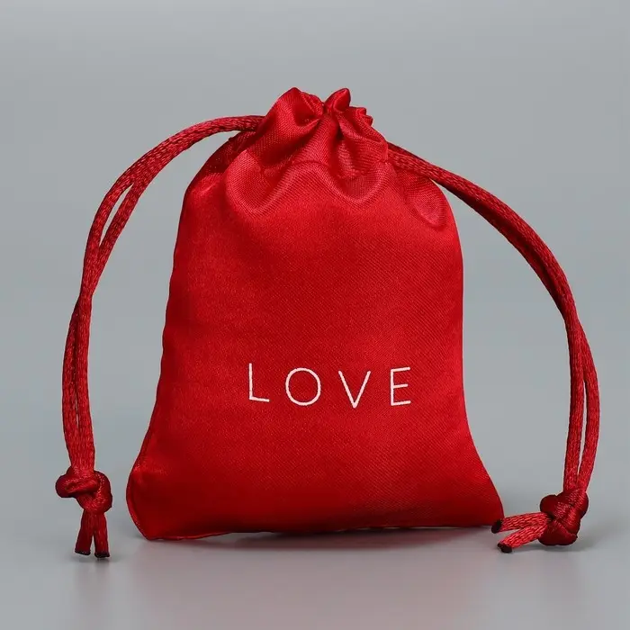 Мешочек подарочный атласный «Чувства», 7 х 9 см +/- 1.5 см Мешочек подарочный атласный «Чувства», 7 х 9 см +/- 1.5 см