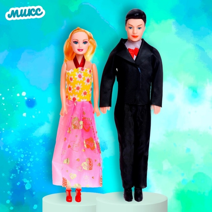 Набор кукол «Семья» с аксессуарами, МИКС