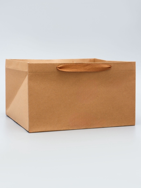 Пакет для торта, с широким дном 30 х 30 х 17,5 см, крафт Пакет для торта, с широким дном 30 х 30 х 17,5 см, крафт