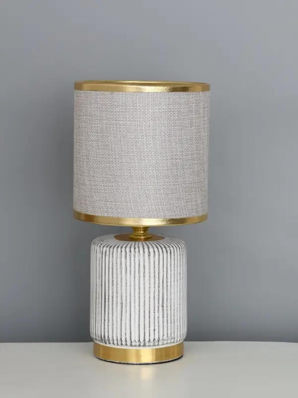 Лампа настольная RISALUX &laquo;Версаль&raquo;, E14, 40 Вт, бело-золотистая, 13&times;13&times;26.5 см