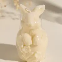 Свеча пасхальная "Заяц с цветами" 6х10 см, бежевый