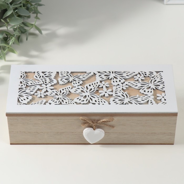 Шкатулка дерево 3 деления  Шкатулка дерево 3 деления "Бабочки и цветы" 9,7х24х7 см