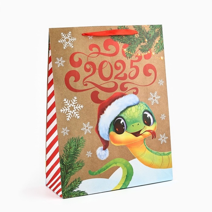 Пакет подарочный новогодний крафтовый вертикальный «Змея 2025», L 31 х 40 х 11.5 см, Новый год Пакет подарочный новогодний крафтовый вертикальный «Змея 2025», L 31 х 40 х 11.5 см, Новый год