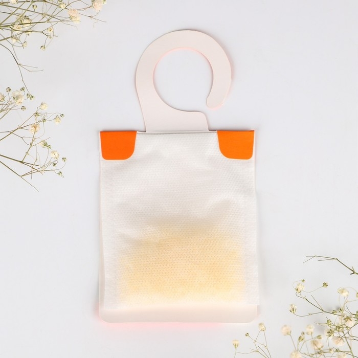 Ароматизатор для дома (саше) «Ароматное настроение», аромат мандарин, 8 х 15,5 см. Ароматизатор для дома (саше) «Ароматное настроение», аромат мандарин, 8 х 15,5 см.