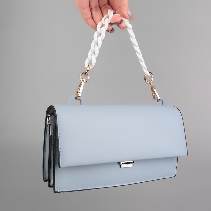 Цепочка для сумки, пластиковая, с карабинами, 23 × 17 мм, 30 см, цвет белый/золотой