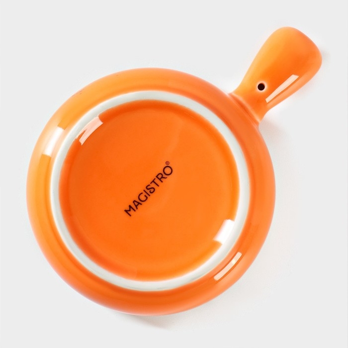 Кокотница фарфоровая Magistro «Церера», 80 мл, d=7,5 см, цвет оранжевый Кокотница фарфоровая Magistro «Церера», 80 мл, d=7,5 см, цвет оранжевый