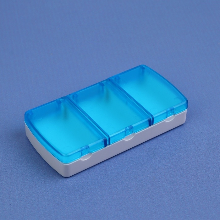 Таблетница, 9,5 × 4,8 × 1,8 см, 3 секции, цвет голубой Таблетница, 9,5 × 4,8 × 1,8 см, 3 секции, цвет голубой