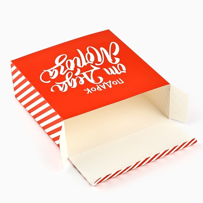 Коробка новогодняя складная «Подарок от Деда Мороза» 18.4 х 30.4 х 7.3 см, Новый год Коробка новогодняя складная «Подарок от Деда Мороза» 18.4 х 30.4 х 7.3 см, Новый год