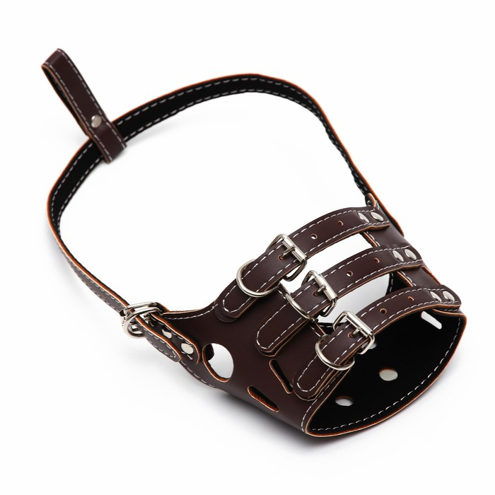 Намордник из прессованной кожи регулируемый, №3, ДН 6,8 см, ОМ 21-28 см, коричневый Намордник из прессованной кожи регулируемый, №3, ДН 6,8 см, ОМ 21-28 см, коричневый