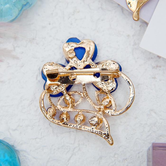 Брошь «Цветок» трилистник, цвет синий в золоте Брошь «Цветок» трилистник, цвет синий в золоте