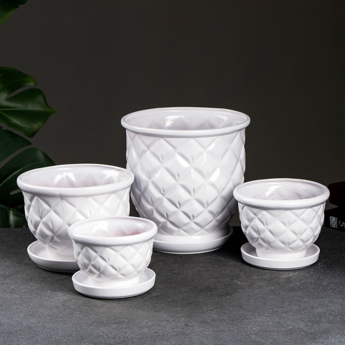 Набор горшков 4 шт. Набор горшков 4 шт. "Шишка" белый, 4л, 1,5л, 1л, 0,5л