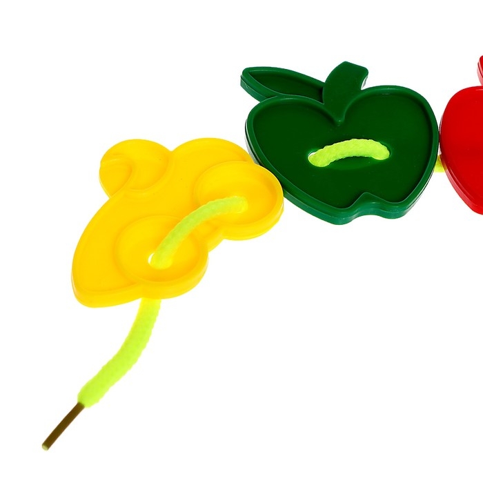 Шнуровка «Весёлые фигурки» в банке, 24 штуки, МИКС, по методике Монтессори Шнуровка «Весёлые фигурки» в банке, 24 штуки, МИКС, по методике Монтессори