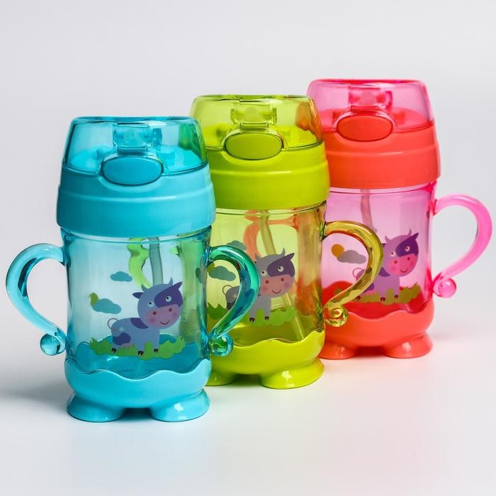 Поильник детский с силиконовой трубочкой, 220 мл., с ручками, цвета МИКС Поильник детский с силиконовой трубочкой, 220 мл., с ручками, цвета МИКС