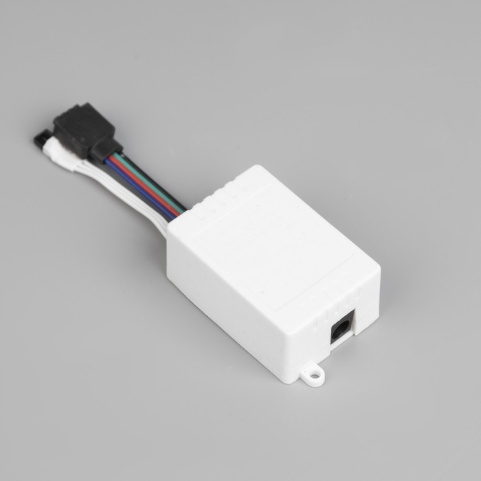 Комплект светодиодной ленты Luazon Lighting 5 м, IP65, SMD2835, 54 LED/м, 12 В, RGB Комплект светодиодной ленты Luazon Lighting 5 м, IP65, SMD2835, 54 LED/м, 12 В, RGB