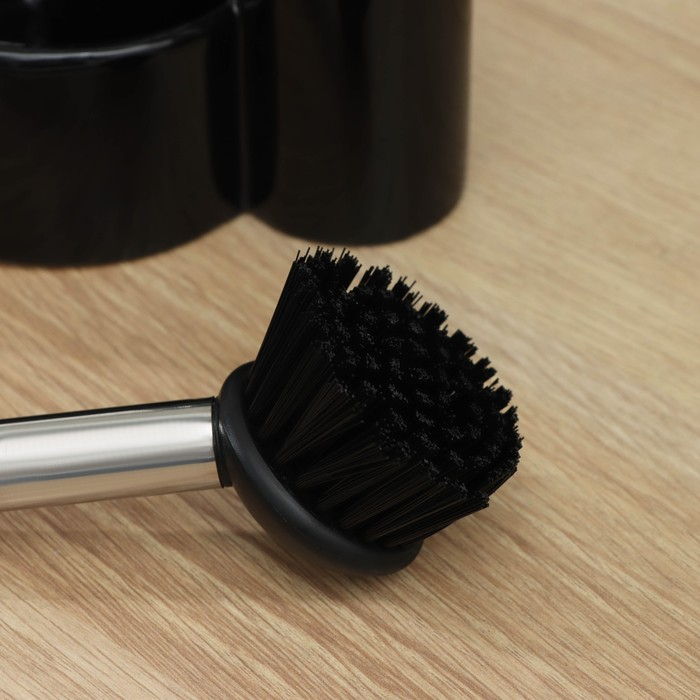 Дозатор для моющего средства Доляна «Милитари», 370 мл, с губкой и щёткой, цвет чёрный Дозатор для моющего средства Доляна «Милитари», 370 мл, с губкой и щёткой, цвет чёрный