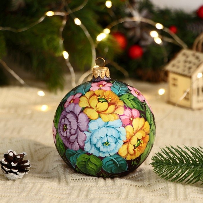 Набор из 4-х ёлочных шаров 100 мм «Неповторимый букет» Набор из 4-х ёлочных шаров 100 мм «Неповторимый букет»