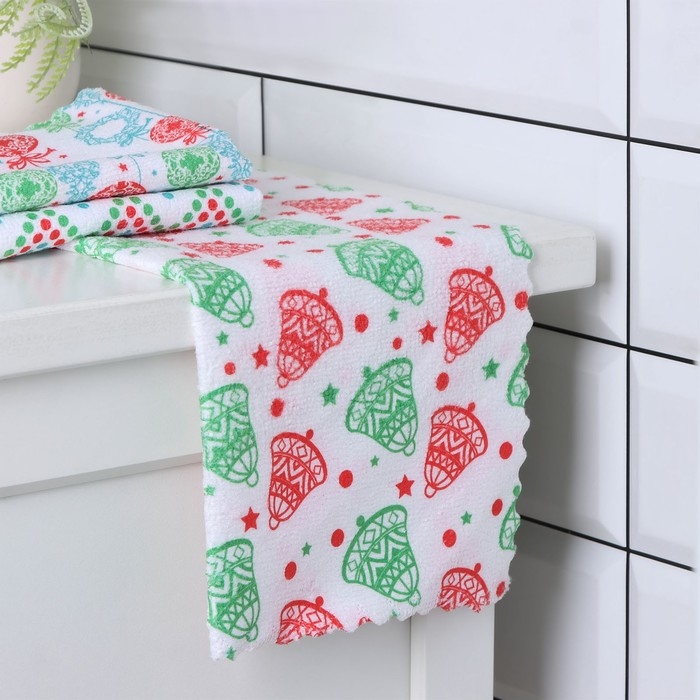 Салфетка новогодняя для уборки Доляна «С Новым Годом», 3 шт, 220 г/м², 30×30 см, микрофибра Салфетка новогодняя для уборки Доляна «С Новым Годом», 3 шт, 220 г/м², 30×30 см, микрофибра