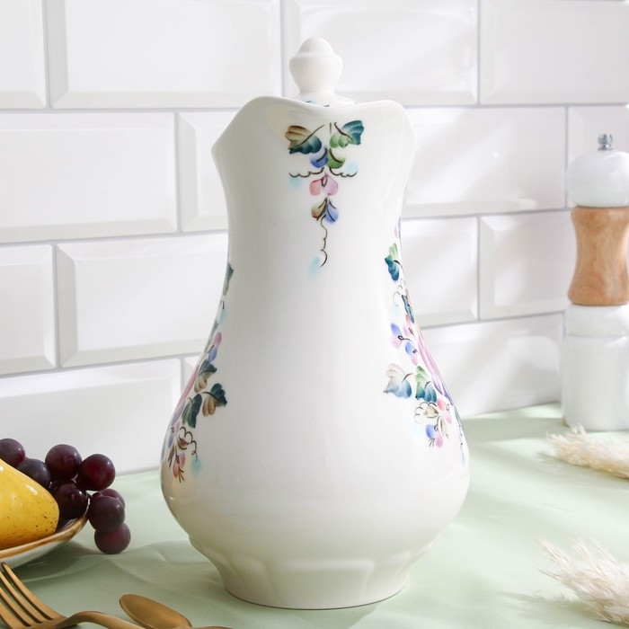 Кувшин «Клубничка вар. 2», с крышкой, 2 л, 10×27 см, 1 сорт, авт. Рогочая Н.В. Кувшин «Клубничка вар. 2», с крышкой, 2 л, 10×27 см, 1 сорт, авт. Рогочая Н.В.