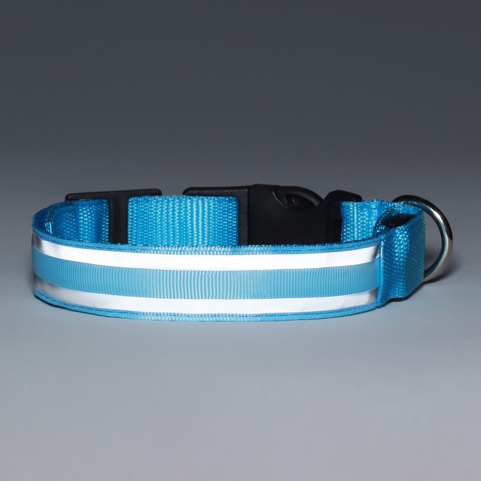 Ошейник с подсветкой Двойная полоса размер M, ОШ 40-48 х 2,5 см, 3 режима свечения голубой 977224 Ошейник с подсветкой Двойная полоса размер M, ОШ 40-48 х 2,5 см, 3 режима свечения голубой 977224