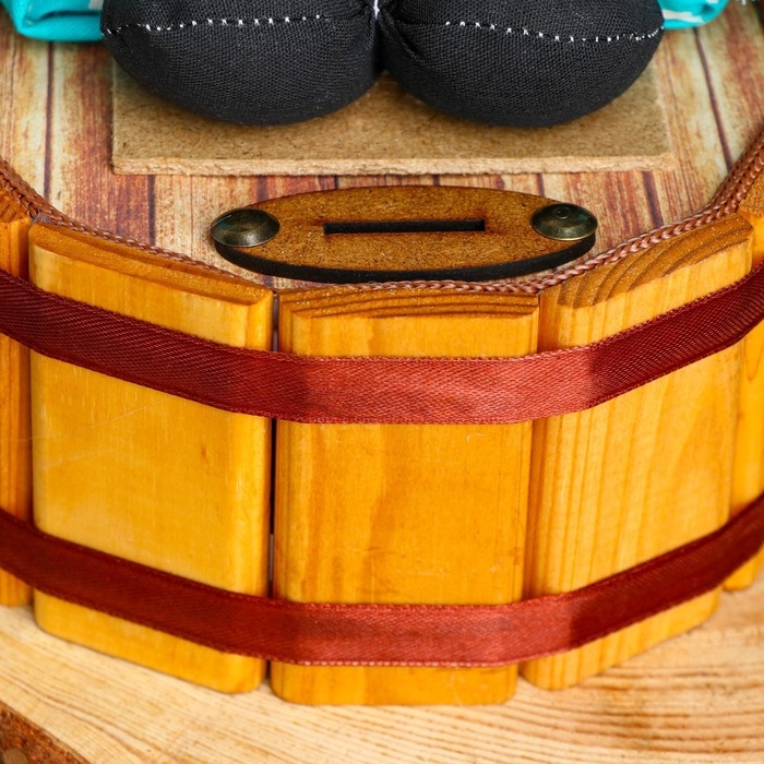 Оберег - домовой Оберег - домовой "Семён на бочке", h = 25 см, d = 19, микс