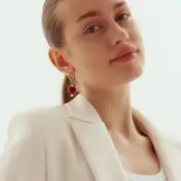 Серьги-конго &laquo;Сердце на бусинах&raquo;, бело-красные в золоте