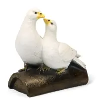 Садовая фигура из полистоуна &laquo;Голуби Пара на трубе&raquo;, 25&times;14&times;22 см