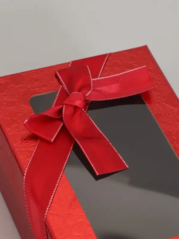 Набор подарочных коробок 3 в 1, прямоугольные с окном 23&times;16&times;9.5 21&times;14&times;8.0 19&times;12&times;6.5 см