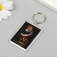 Брелок для ключей на кольце «Змея с короной», акрил, 3.5×5 см