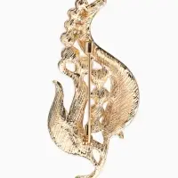 Брошь "Стручок гороха", цвет бело-зелёный в золоте