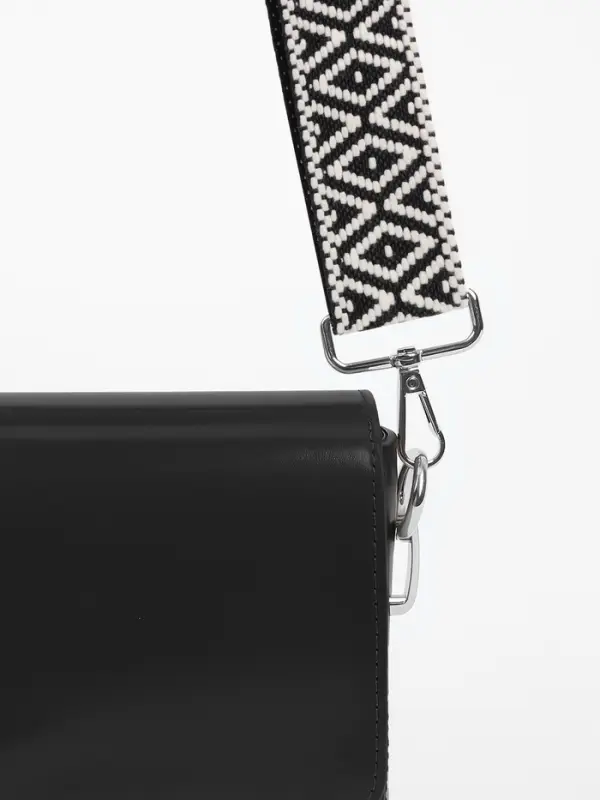 Ручка для сумки &laquo;Орнамент&raquo;, стропа, 135&plusmn;3&times;3.8 см, чёрная, белая