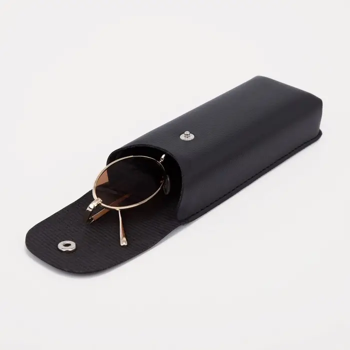 Футляр для очков на кнопке, длина 16 см, цвет чёрный Футляр для очков на кнопке, длина 16 см, цвет чёрный