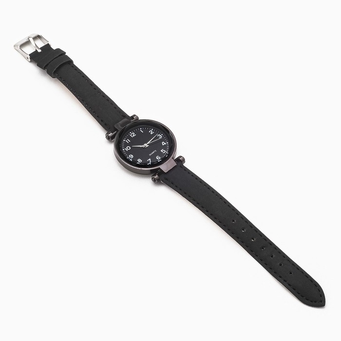 Часы наручные кварцевые женские Часы наручные кварцевые женские