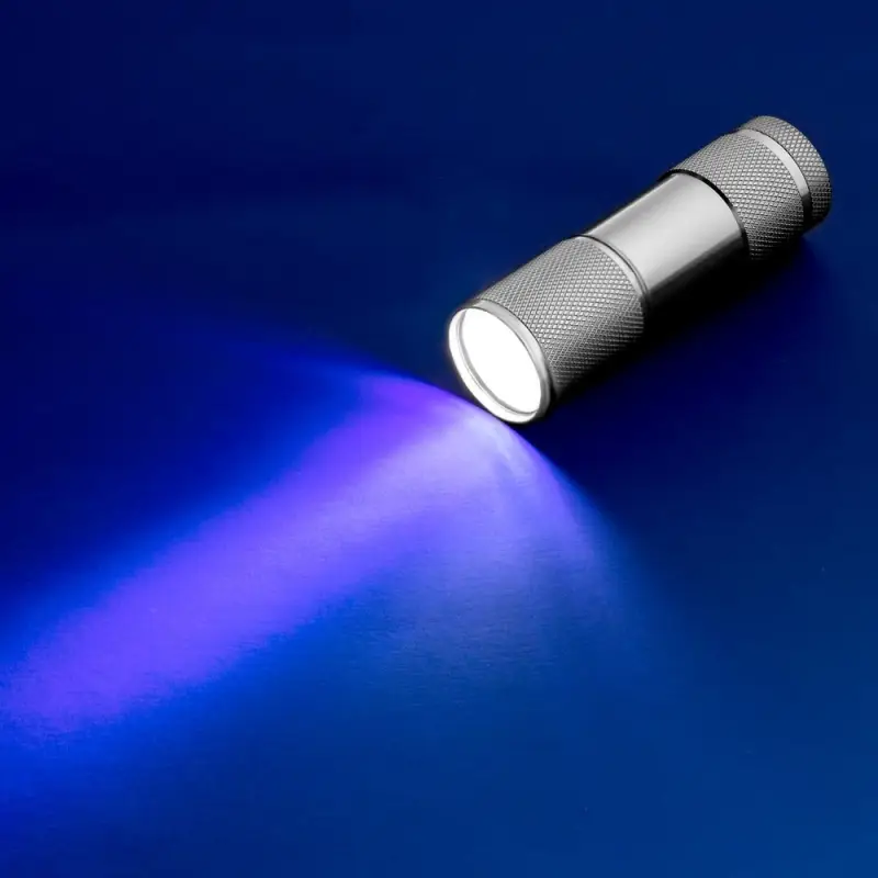 Фонарик Aurora, серебристый Фонарик Aurora, серебристый