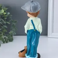 Сувенир полистоун "Мальчишка в комбинезоне и кепке, с песиком" 5,5х8х21 см