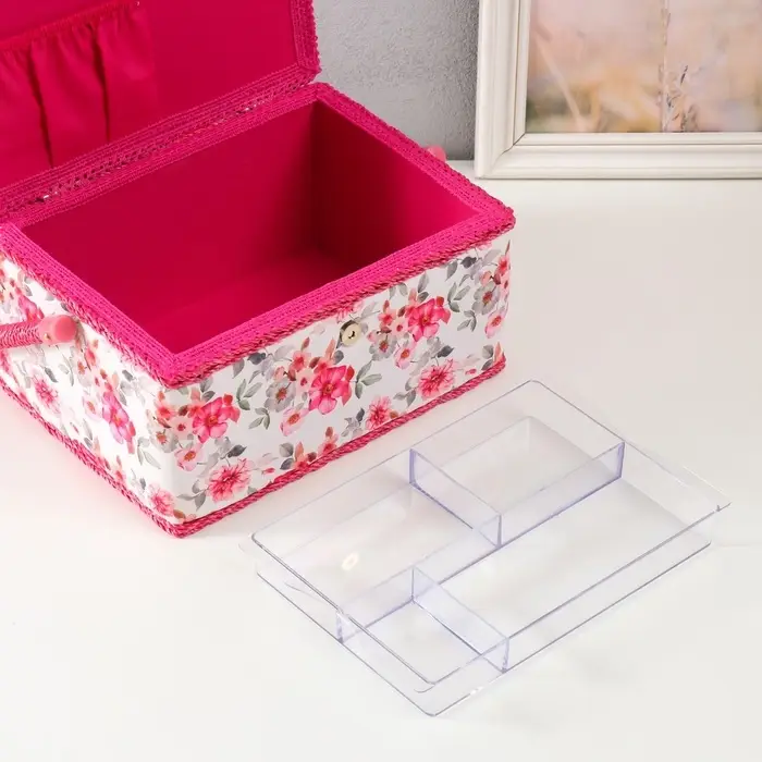 Шкатулка для рукоделия и шитья &laquo;Розовые цветы&raquo;, хранение ниток, иголок, мелочи, 19&times;26&times;14.5 см