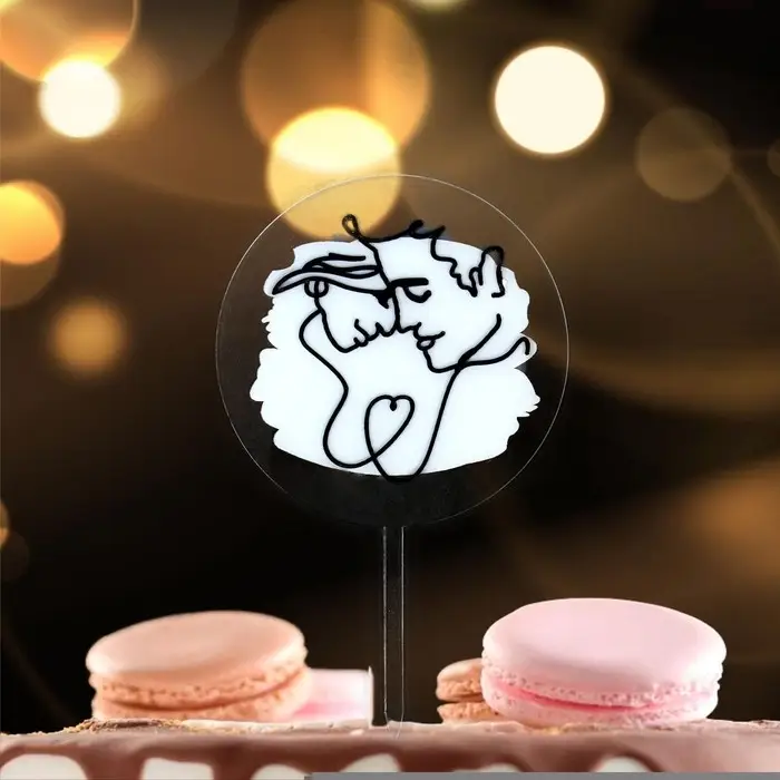 Топпер для торта «Пара» Топпер для торта «Пара»