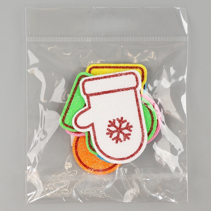 Набор наклеек из EVA  Набор наклеек из EVA "Варежки", 6 шт, цвет МИКС