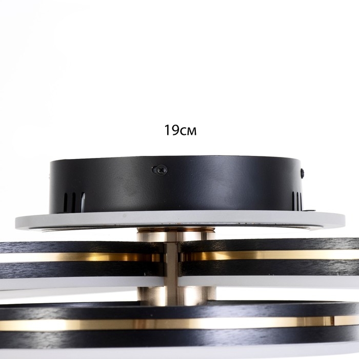 Люстра с ПДУ Люстра с ПДУ "Ментре" LED 142Вт черно-золотой 81х61х16 см BayerLux