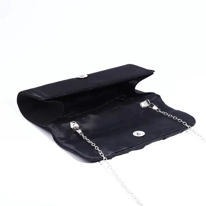 Сумка-клатч вечерняя на магните, на цепочке, чёрная