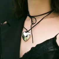 Чокер &laquo;Сердце&raquo;, крупное, металлик, чёрный в серебре, 60 см