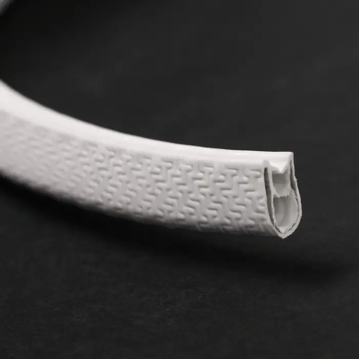 Защитная накладка на двери, металлический сердечник, 5 м, белая