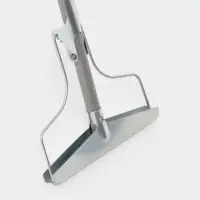 Тряпкодержатель с металлическим черенком, длина 1,5 м    микс