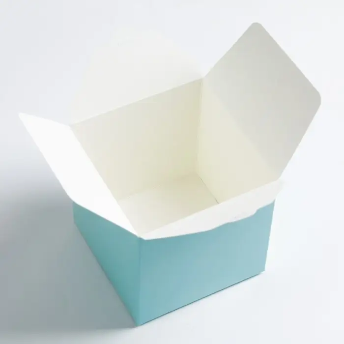 Коробка складная голубая, 10×10×10 см Коробка складная голубая, 10×10×10 см