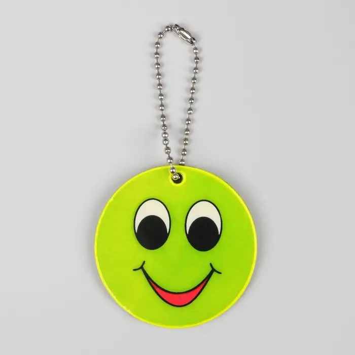 Светоотражающий элемент «Смайлик с большими глазами», двусторонний, d=5.3 см, жёлтый Светоотражающий элемент «Смайлик с большими глазами», двусторонний, d=5.3 см, жёлтый