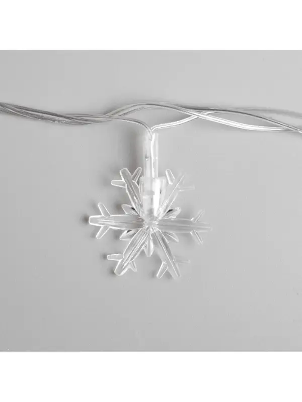 Гирлянда &laquo;Нить&raquo; 5 м с насадками &laquo;Снежинки большие&raquo;, IP20, прозрачная нить, 20 LED, свечение мульти (RG/RB), мигание, 220 В