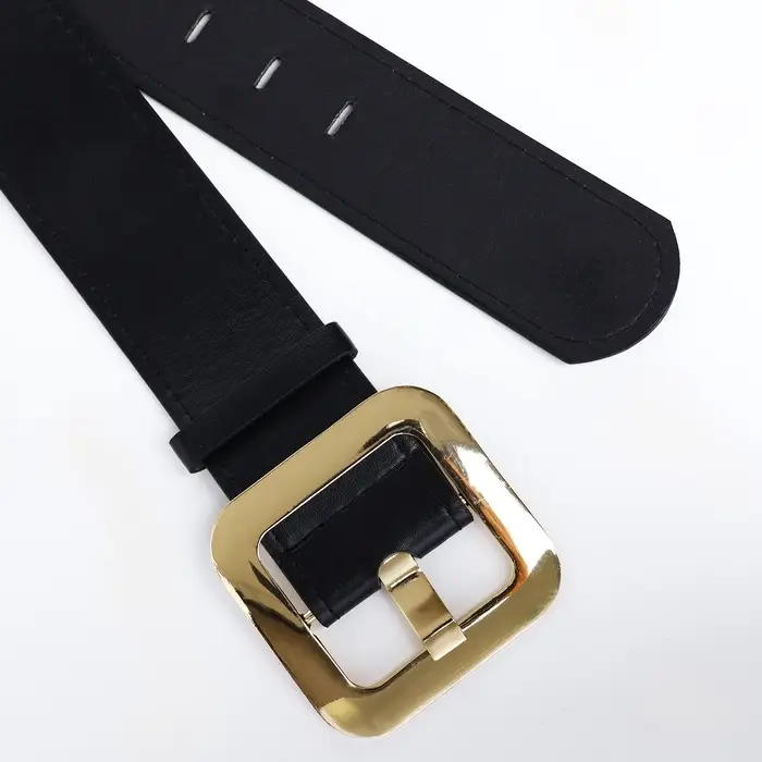 Ремень женский, 110&times;4.8 см, квадратная пряжка, золотистая, чёрный
