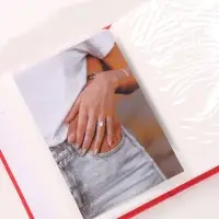 Фотоальбом на 100 фото &laquo;Под ткань&raquo;, 10&times;15 см, кожзам, 12.5&times;5.5&times;16.5 см, красный