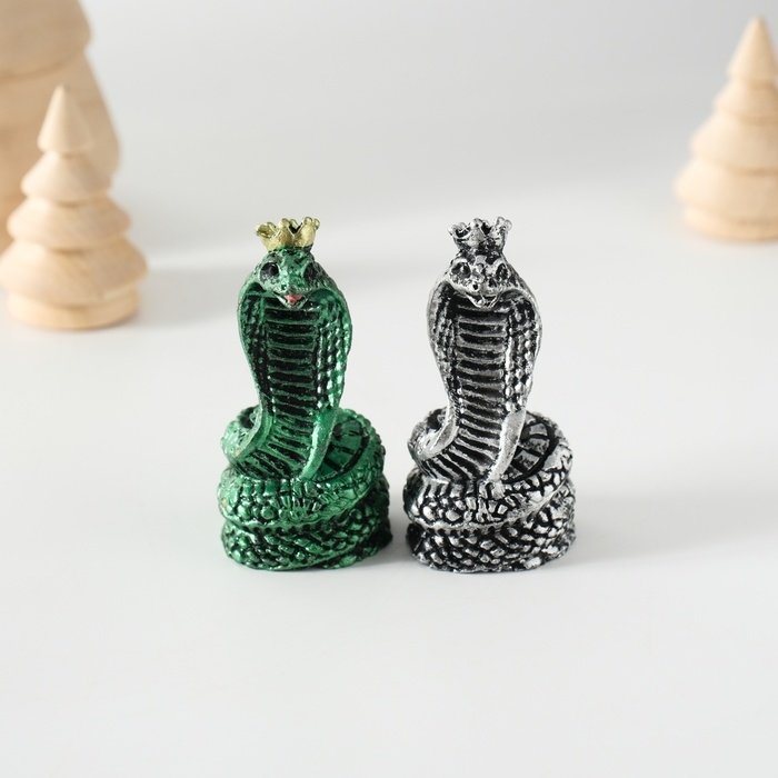 Сувенир полистоун Сувенир полистоун "Королевская кобра" МИКС 3х2,5х6 см